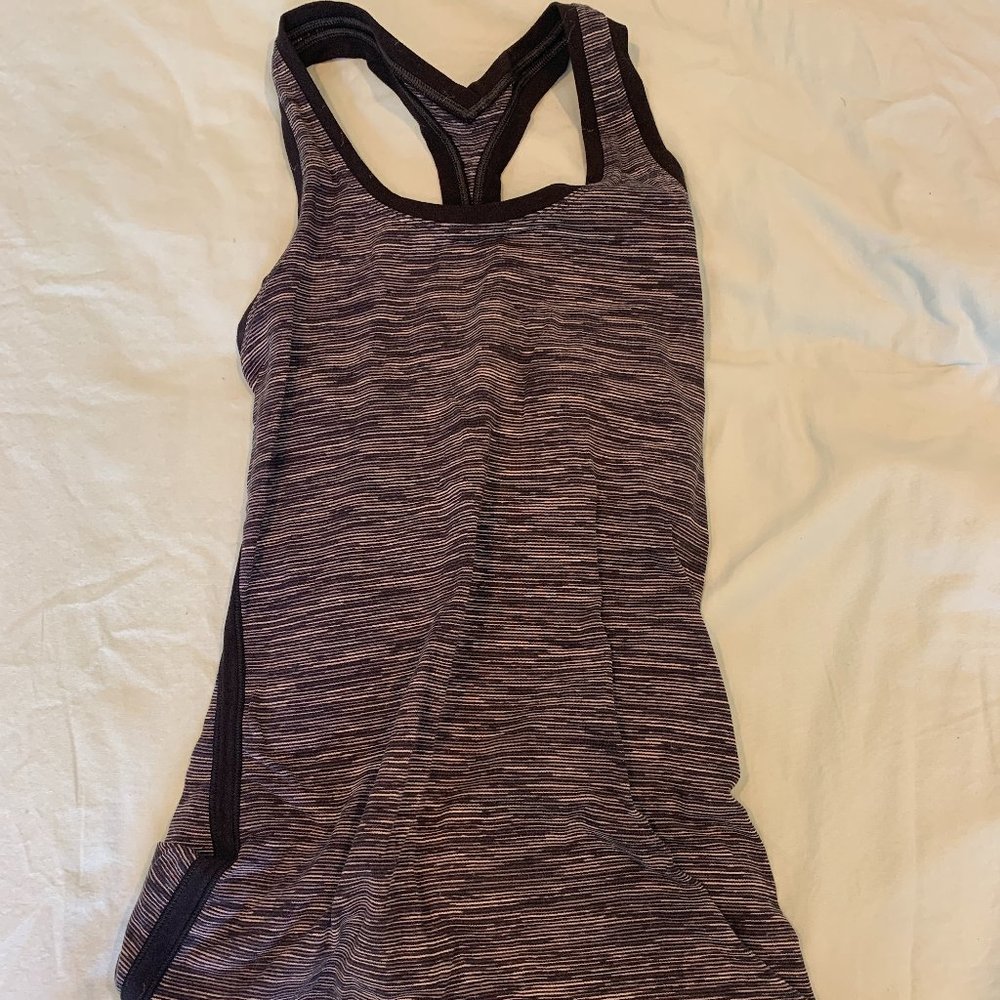 lululemon size 2 tank top